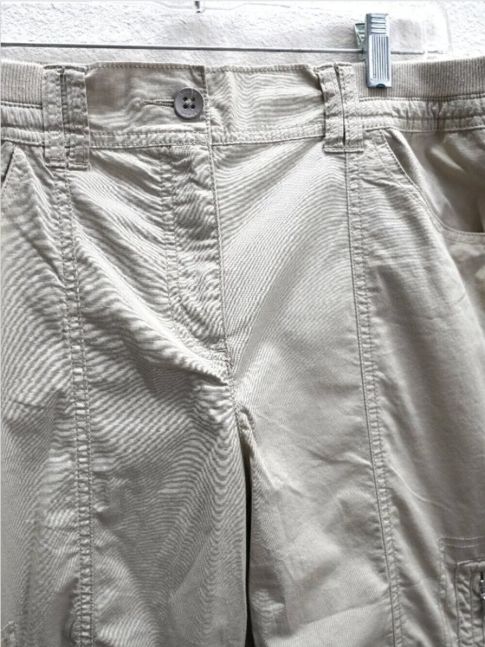 Chico's Tan Crop Utility Pants size 0.5 - Picture 4 of 8